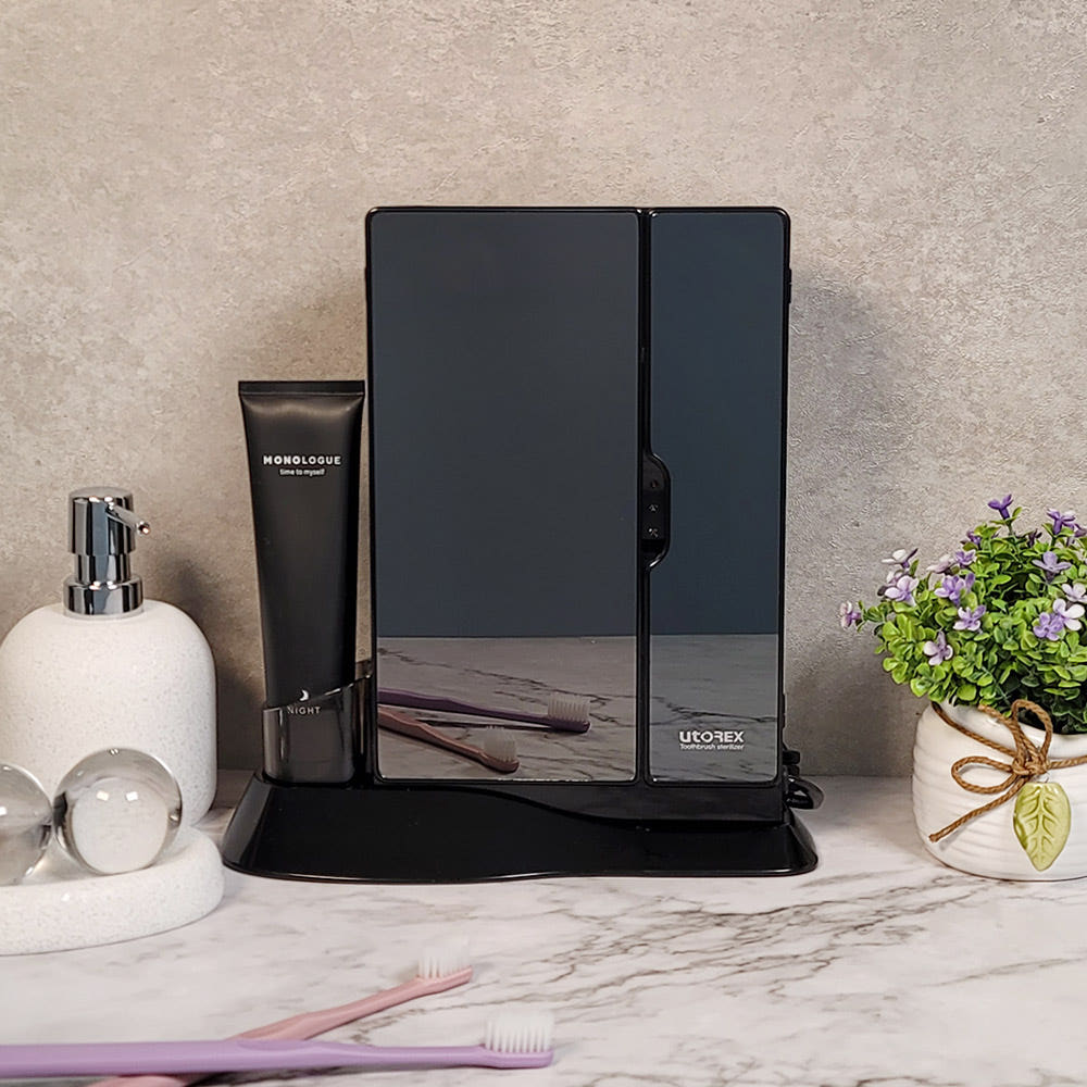유토렉스 가정용 칫솔살균기 UV LED 살균 히팅 건조기 칫솔소독기 UTC-83UV